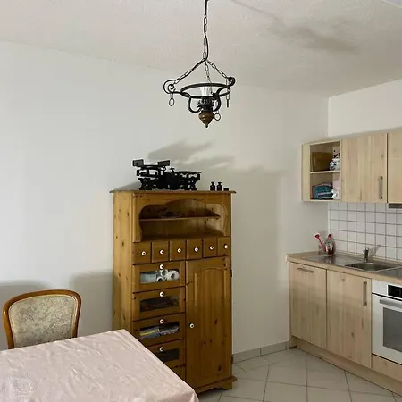 Gemuetliches Haus Max 6 Personen 2schlafzimmer 1schlafsofa Semesterbostad Klocksin